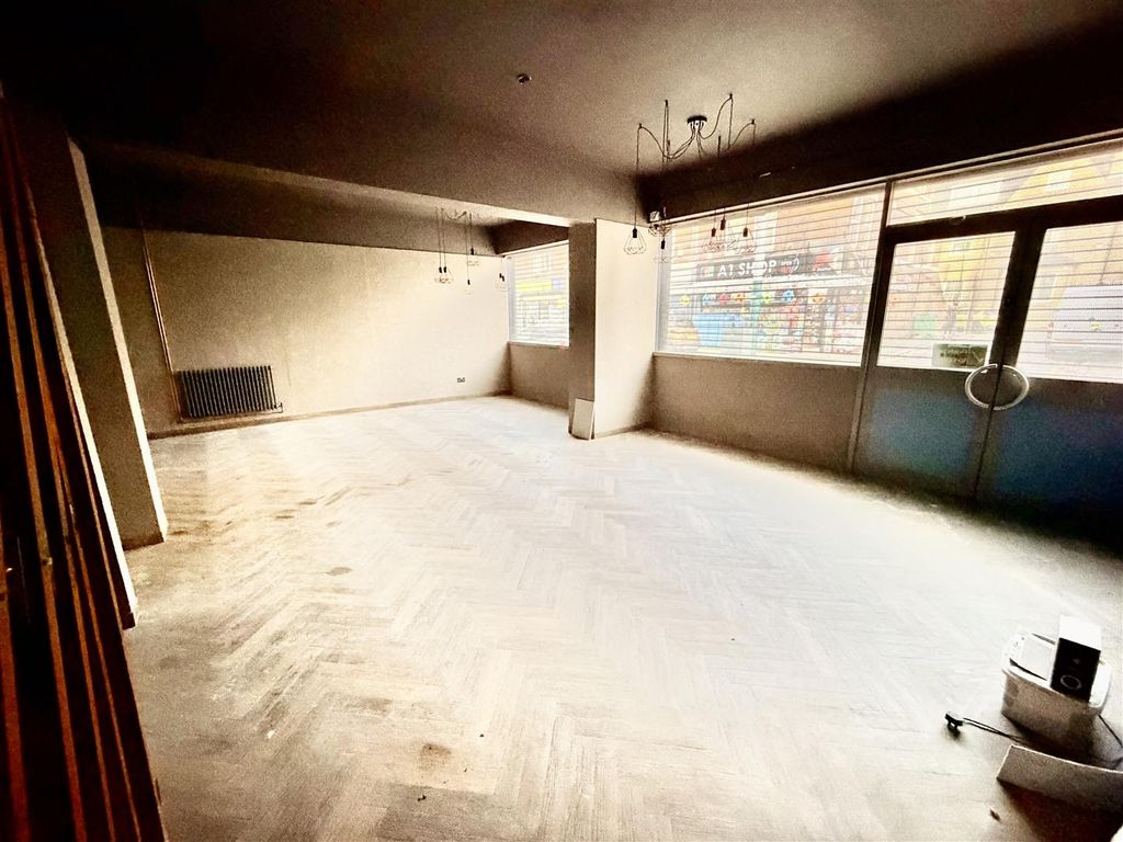 Property photo 2 of 4 Tempimageyhklcu.Jpg