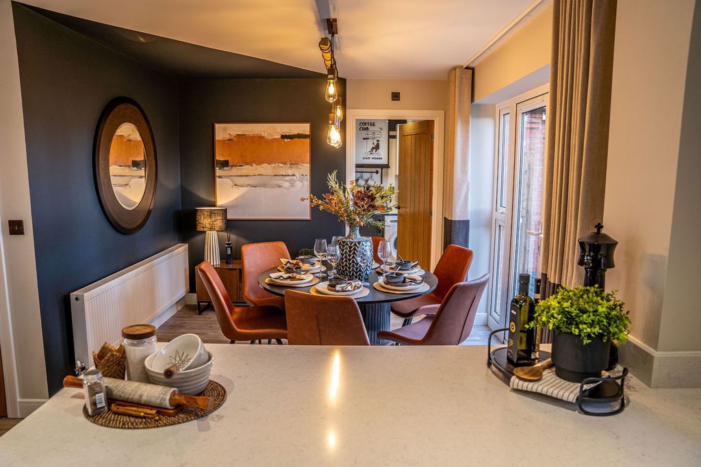 Property photo 3 of 8