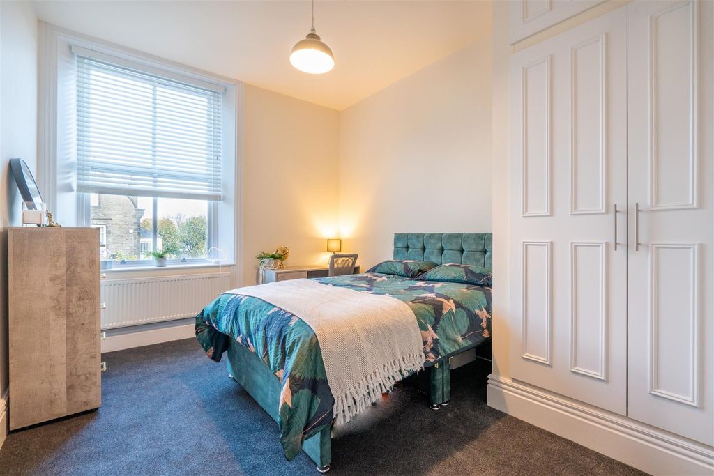 Property photo 1 of 15 _Ajh2756-Hdr.Jpg