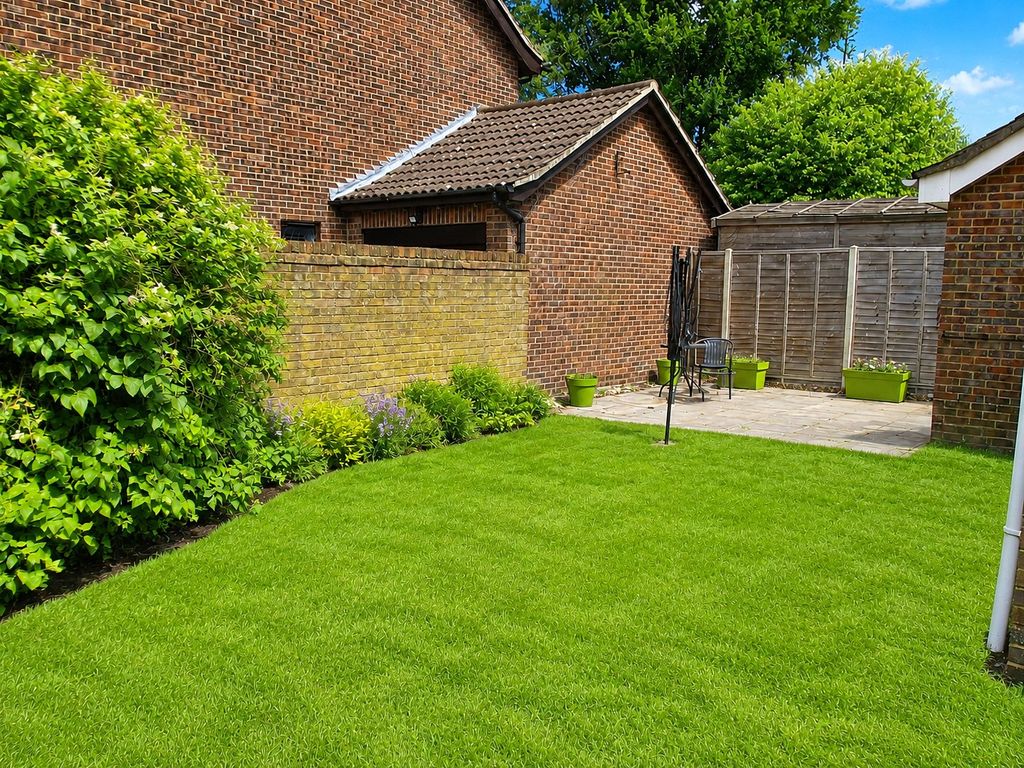 Property photo 3 of 21 Picture No. 38