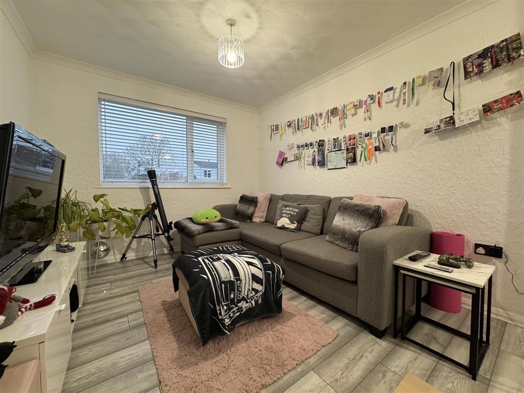 Property photo 3 of 11 Photo 14-11-2025, 14 34 08 (1).Jpg