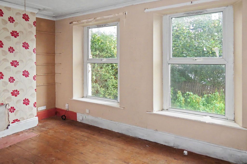 Property photo 2 of 17 534 Old Chester Road, Rock Ferry, Birkenhead, Wirral, CH42 4Pf