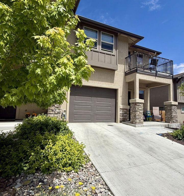 Property photo 1 of 30