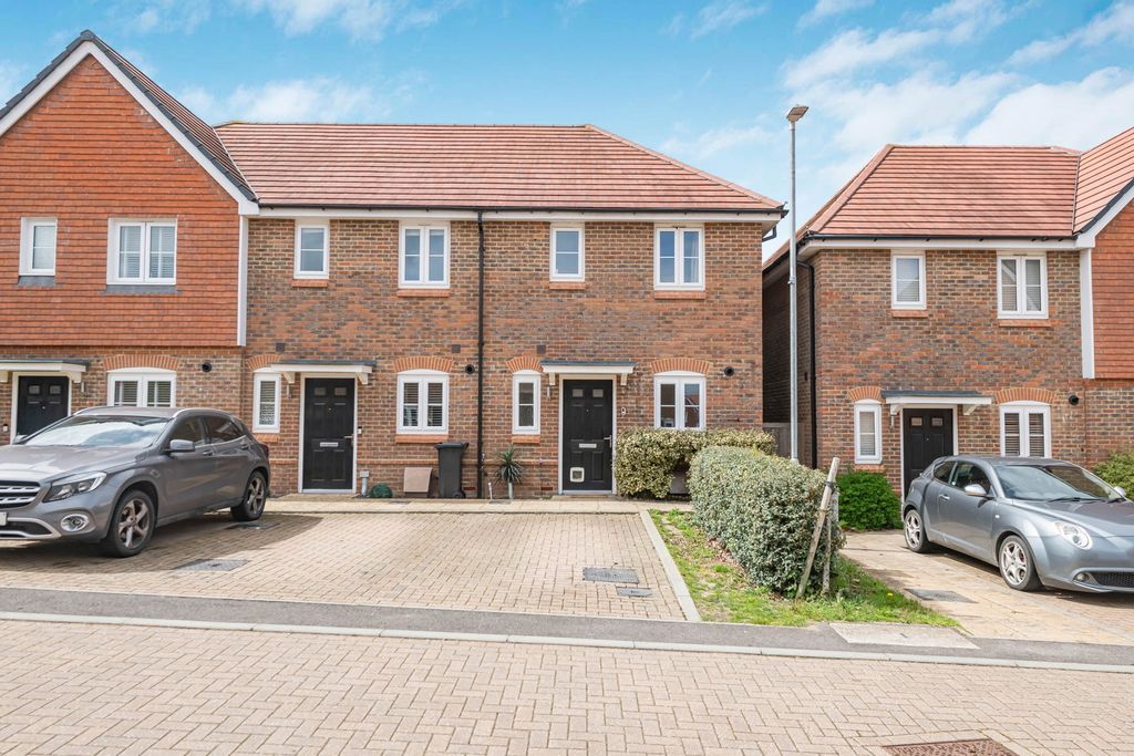 Property photo 1 of 20