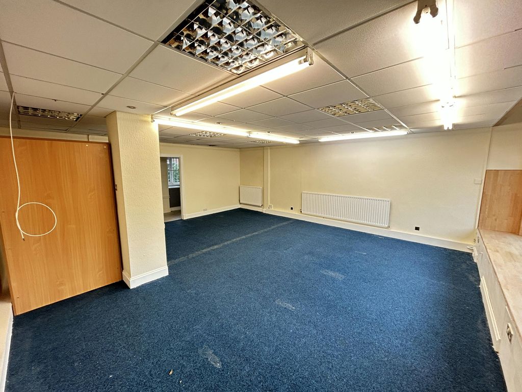 Property photo 2 of 7 Img_2720.Jpg