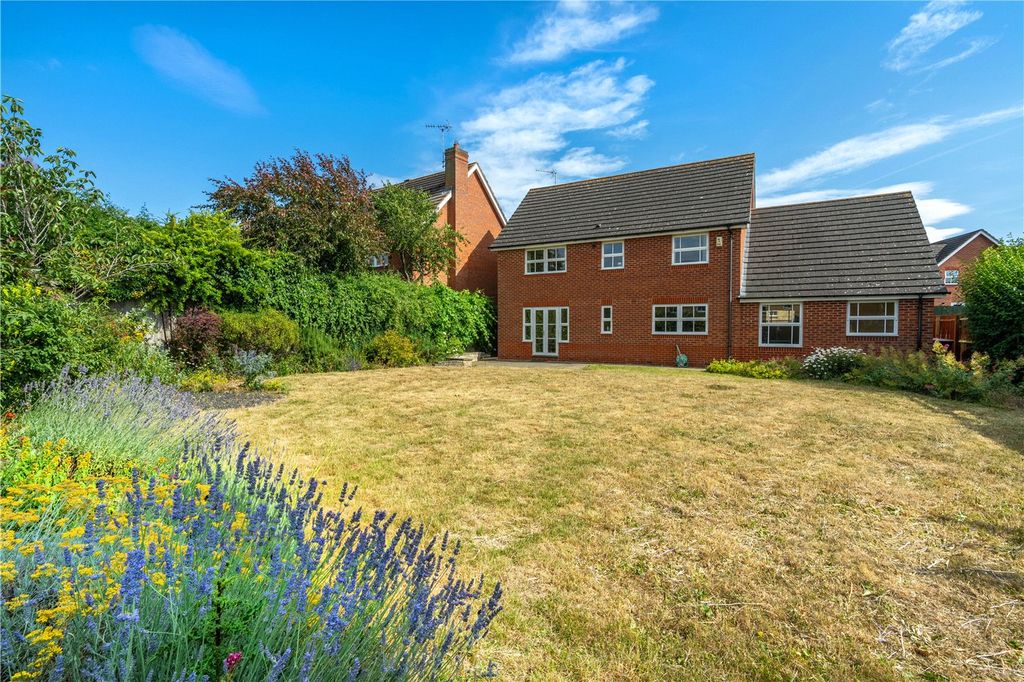 Property photo 2 of 16 Picture No. 05