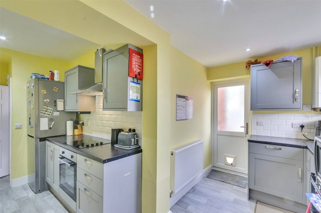 Property photo 2 of 14 Picture No. 08