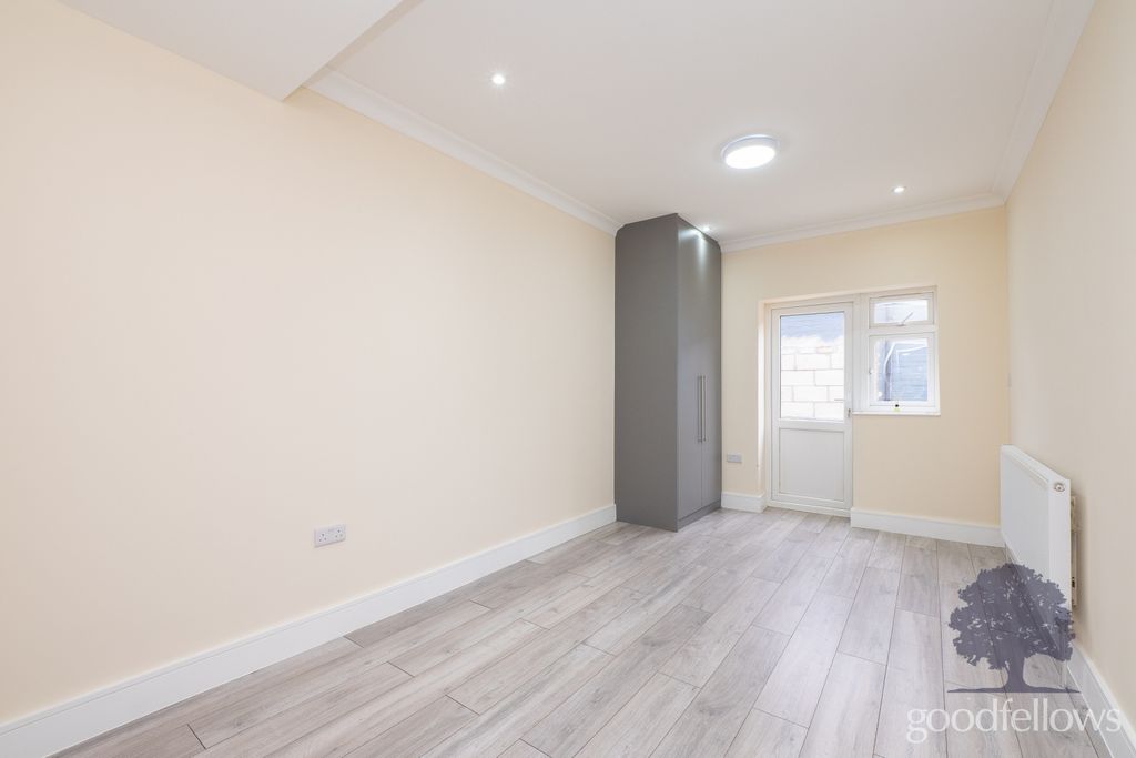 Property photo 3 of 8 Picture No. 03