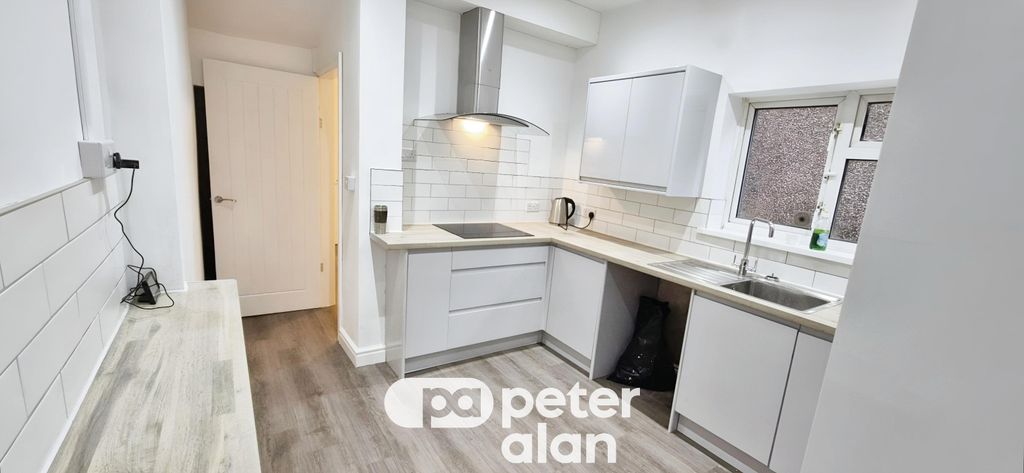 Property photo 1 of 15 Image