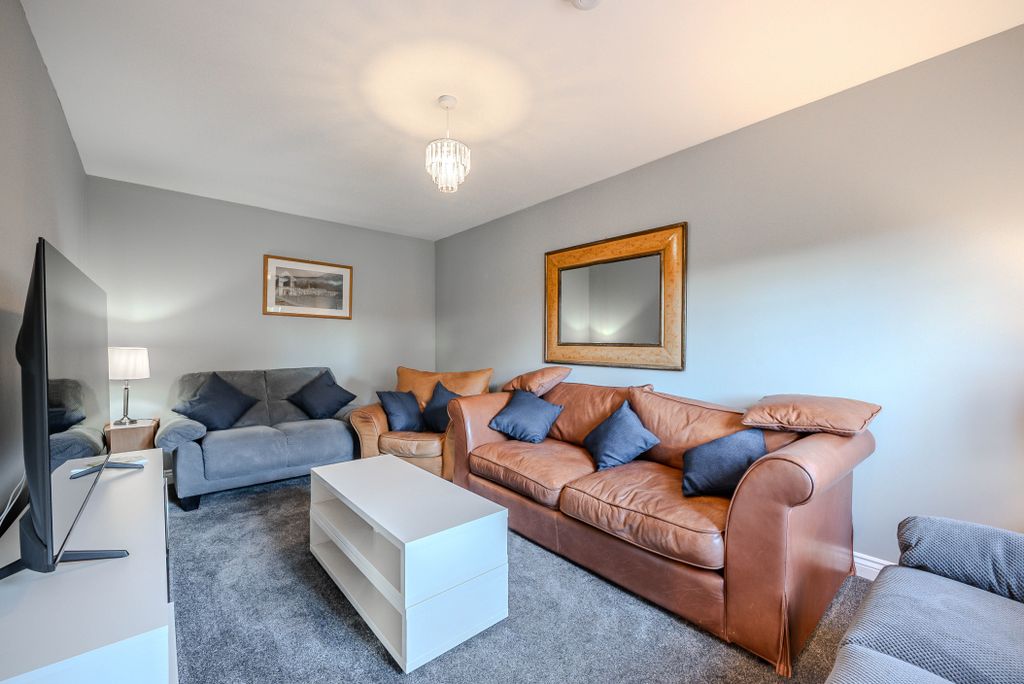 Property photo 2 of 15 Dsc09515-2-2-Hdr-2