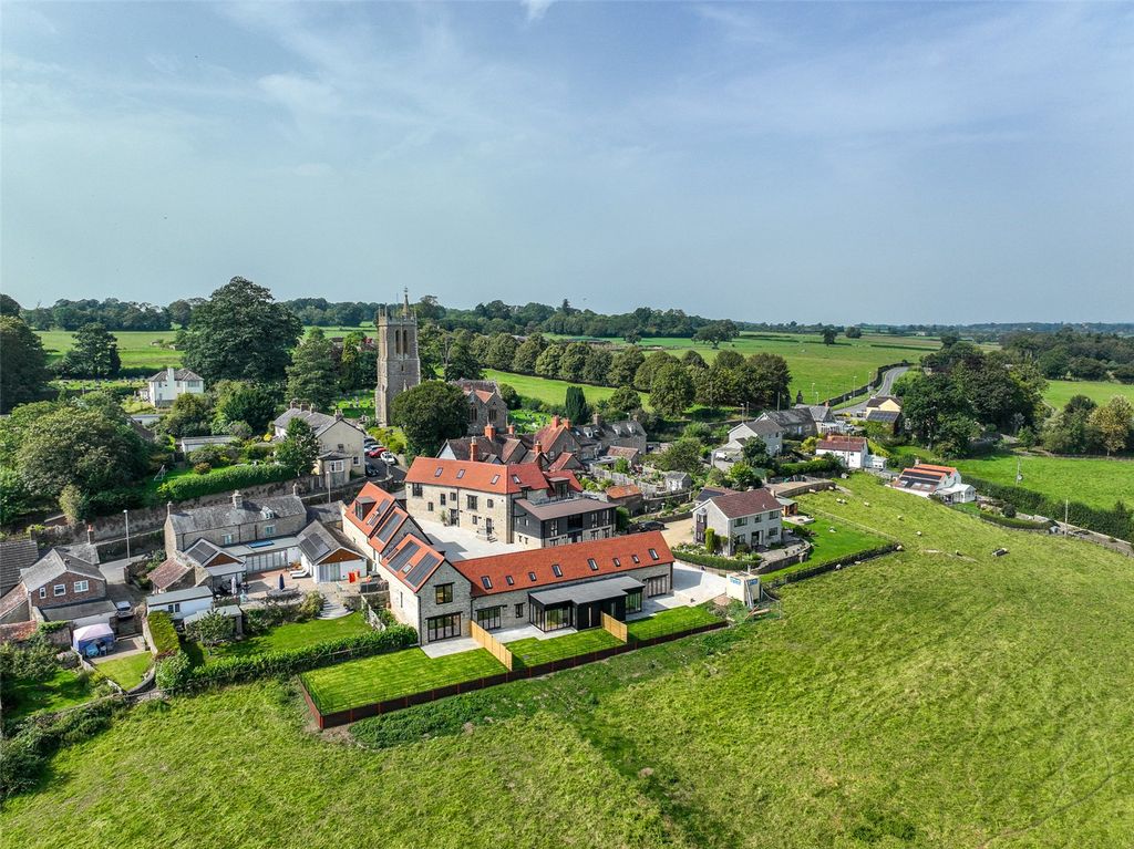 Property photo 1 of 10 Picture No. 50