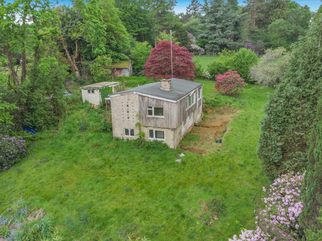 Property photo 1 of 9 Picture No. 18