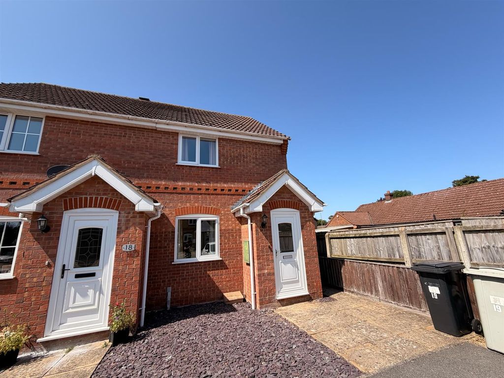 Property photo 1 of 6 A230Ea0B-Af9B-4765-B0Ac-333cd28B8548.Jpg