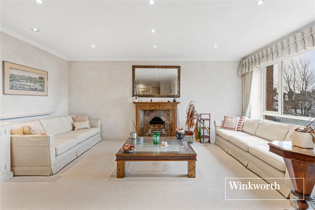 Property photo 2 of 14 Picture No. 02