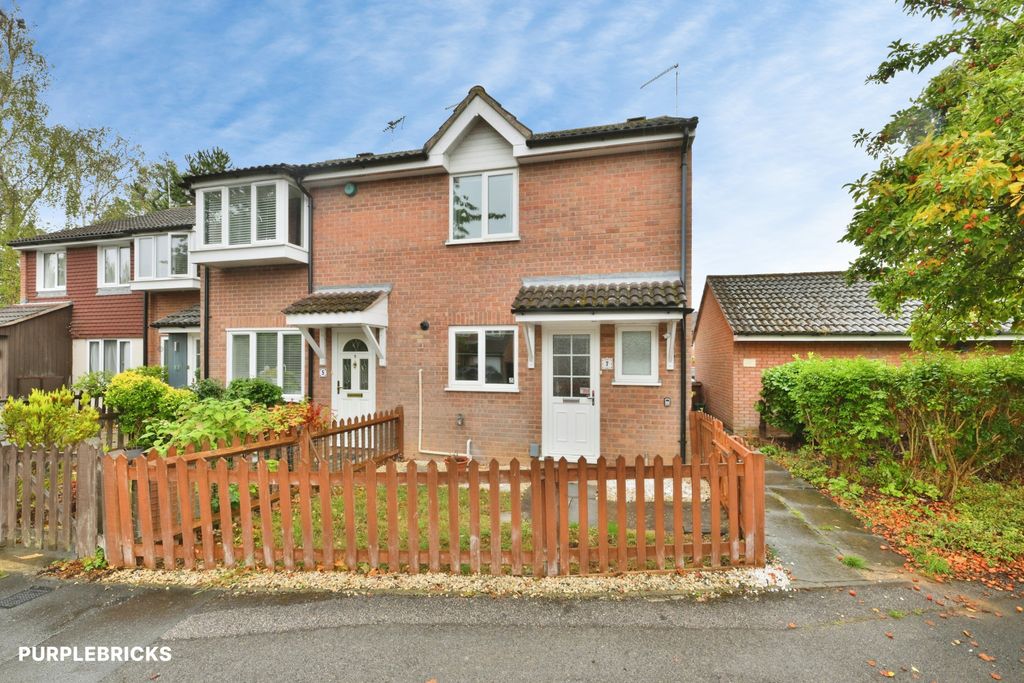 Property photo 2 of 26