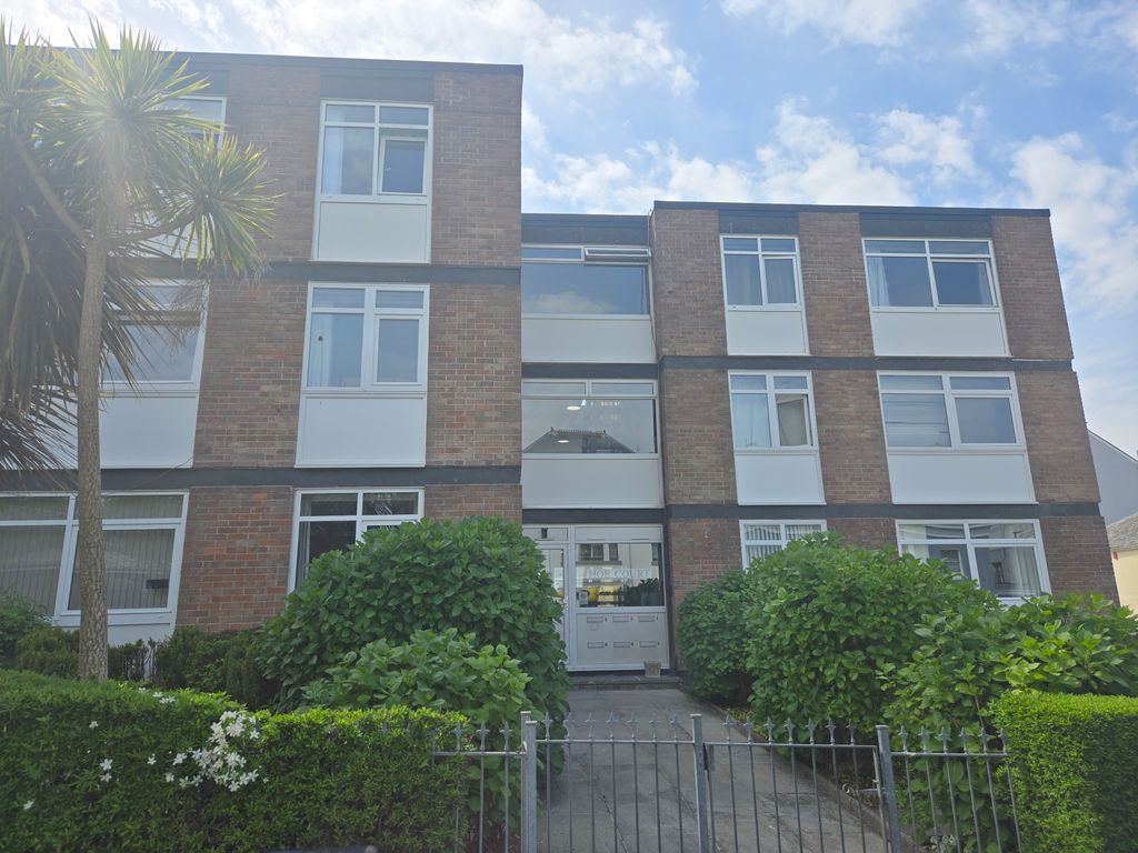 Property photo 1 of 23 Front