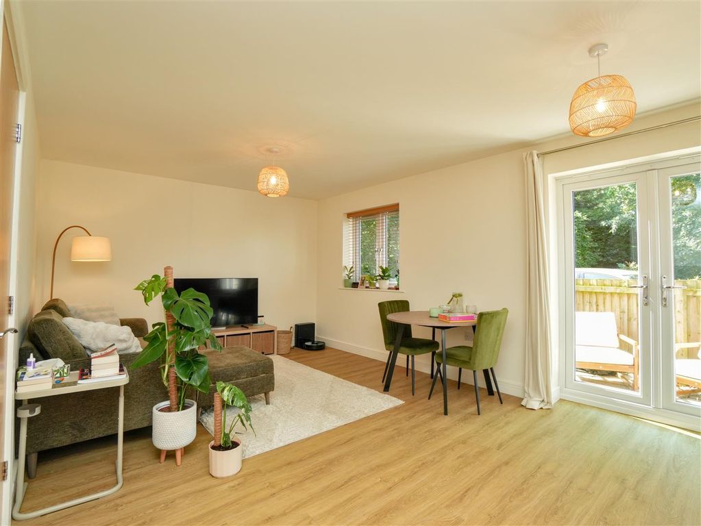 Property photo 3 of 11 Open Plan Living Kitchen