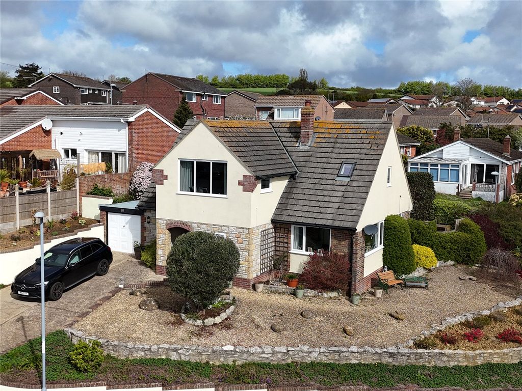 Property photo 1 of 27 Picture No. 71
