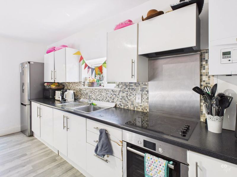 Property photo 1 of 13 Kitchen