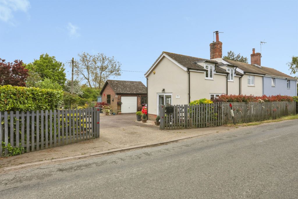 Property photo 1 of 23
