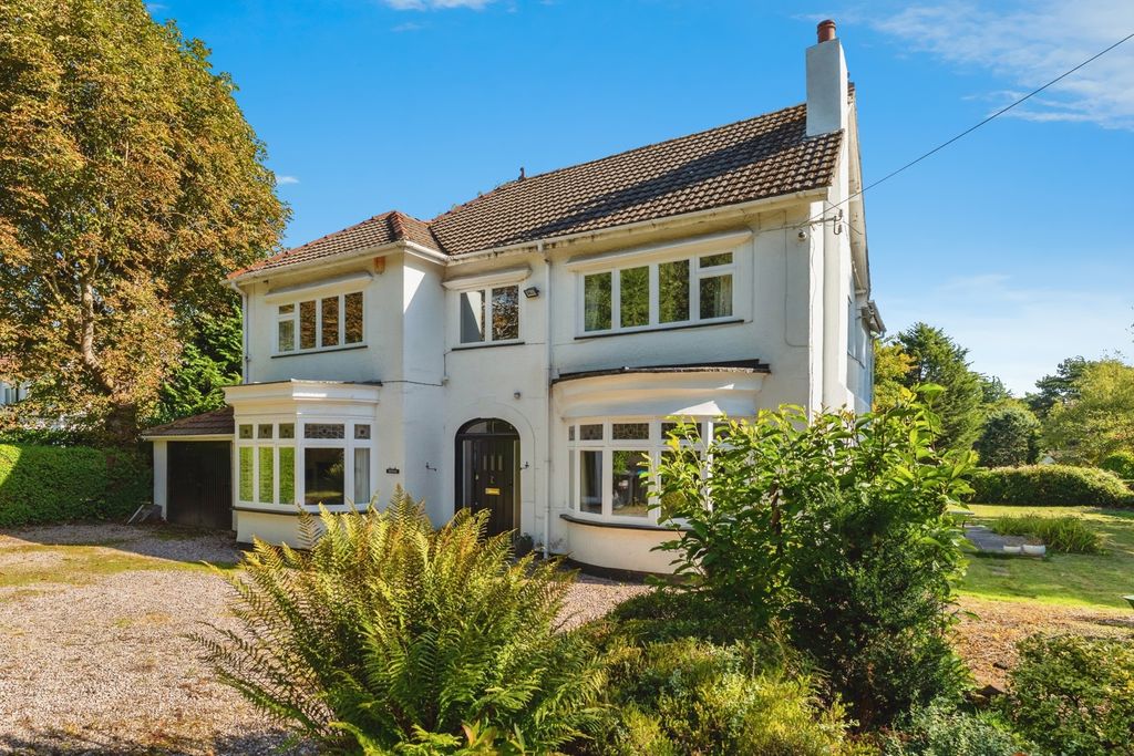 Property photo 1 of 35 Photo