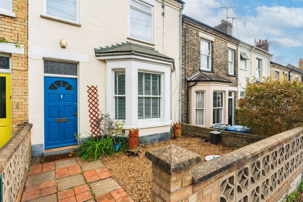 Property photo 1 of 19