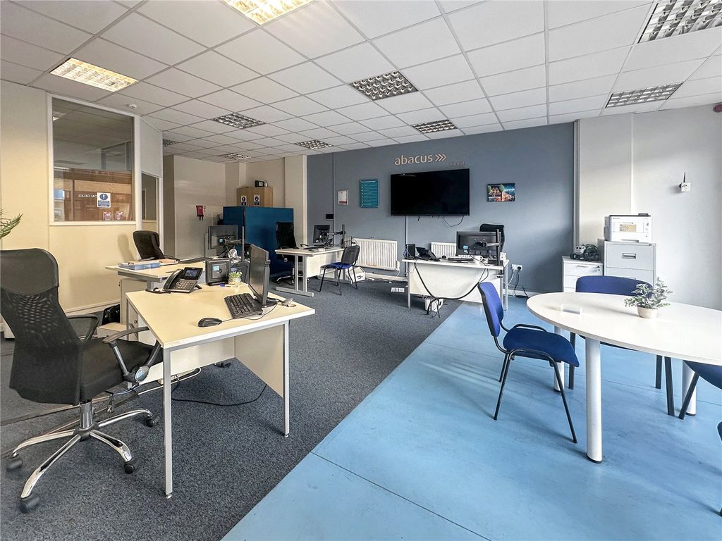 Property photo 2 of 7 Picture No. 02