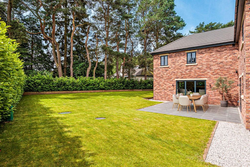 Property photo 3 of 41 Rear Garden