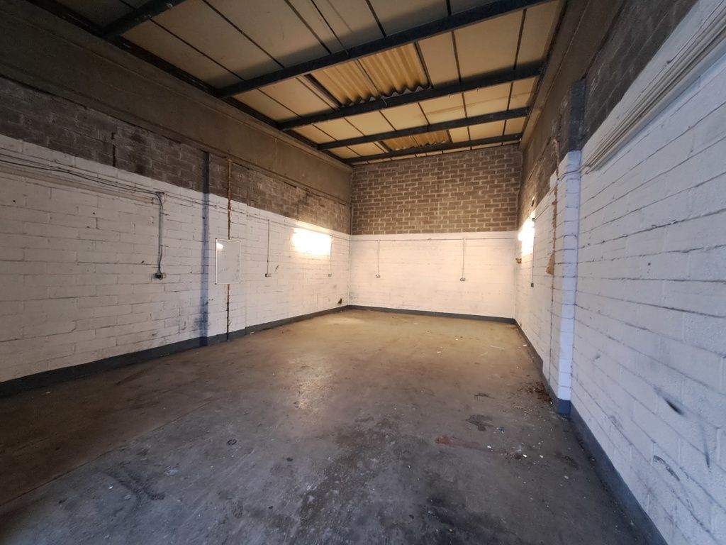 Property photo 3 of 9 Photo 5