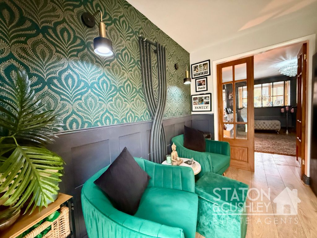 Property photo 3 of 46