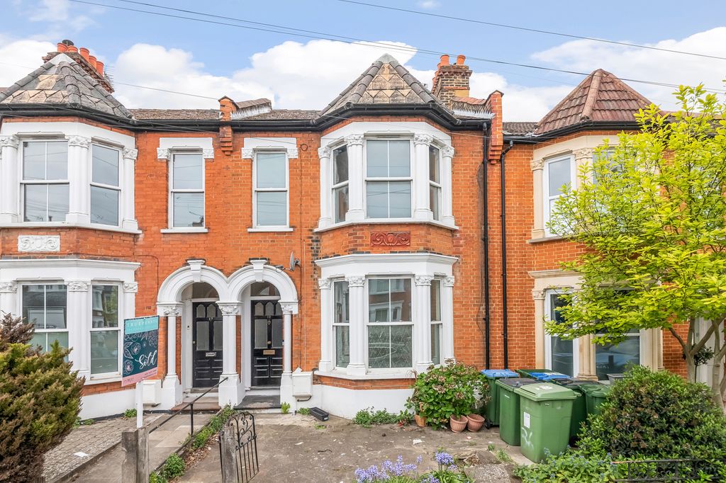 Property photo 1 of 15