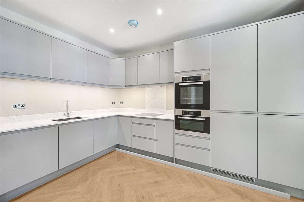 Property photo 1 of 12 Picture No. 05
