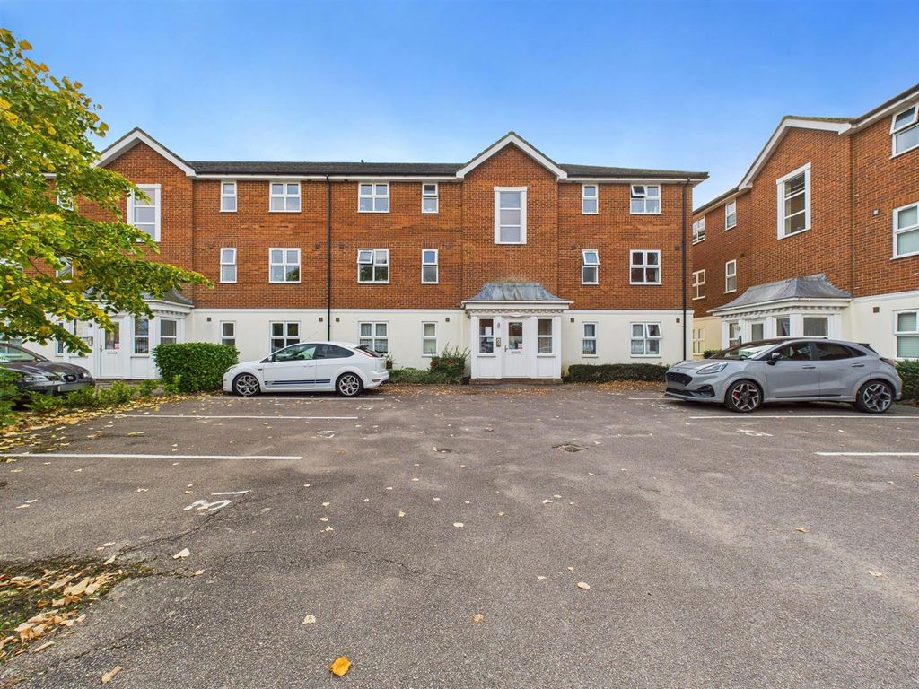 Property photo 1 of 8 Cam04907G0-Pr0338-Still012.Jpg