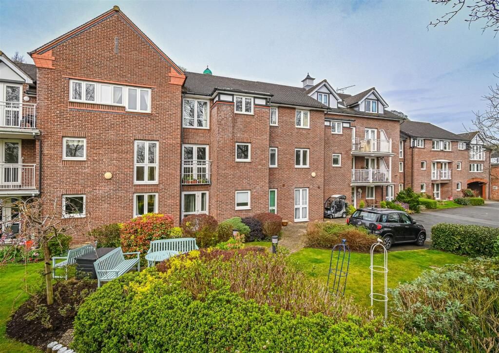 Property photo 1 of 13