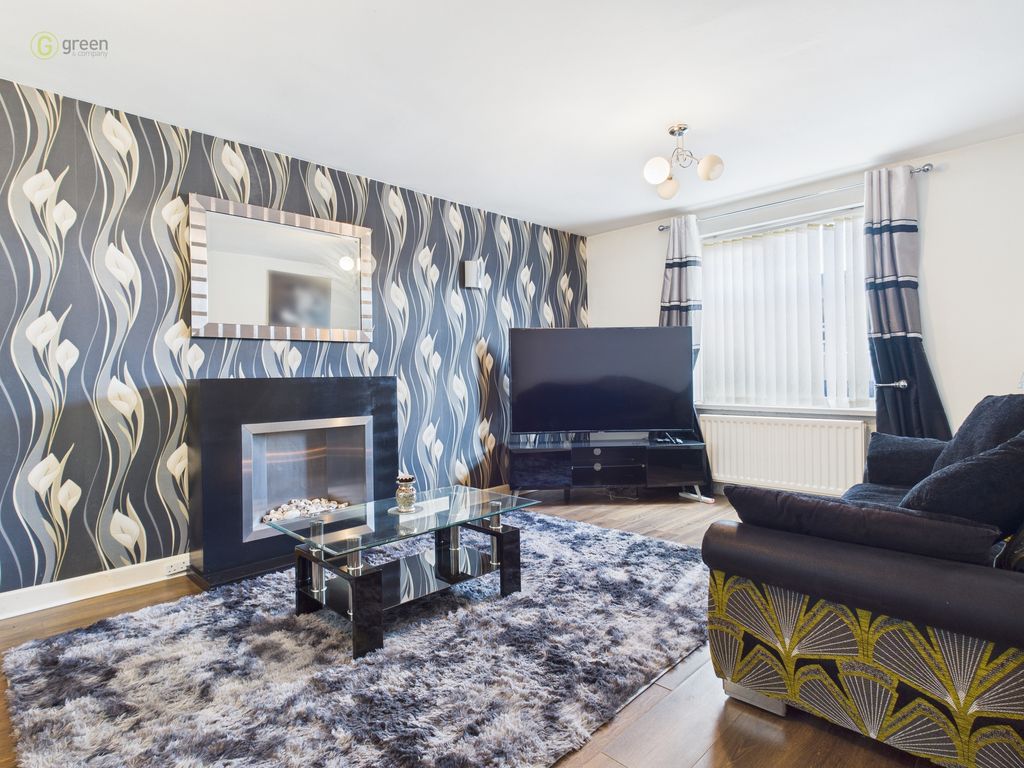 Property photo 2 of 36