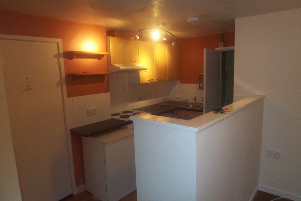 Property photo 2 of 4