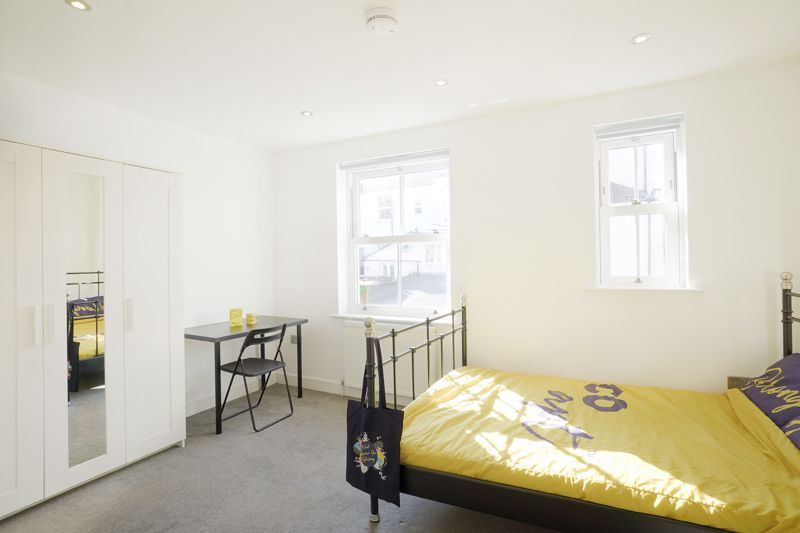 Property photo 3 of 14 Photo 20