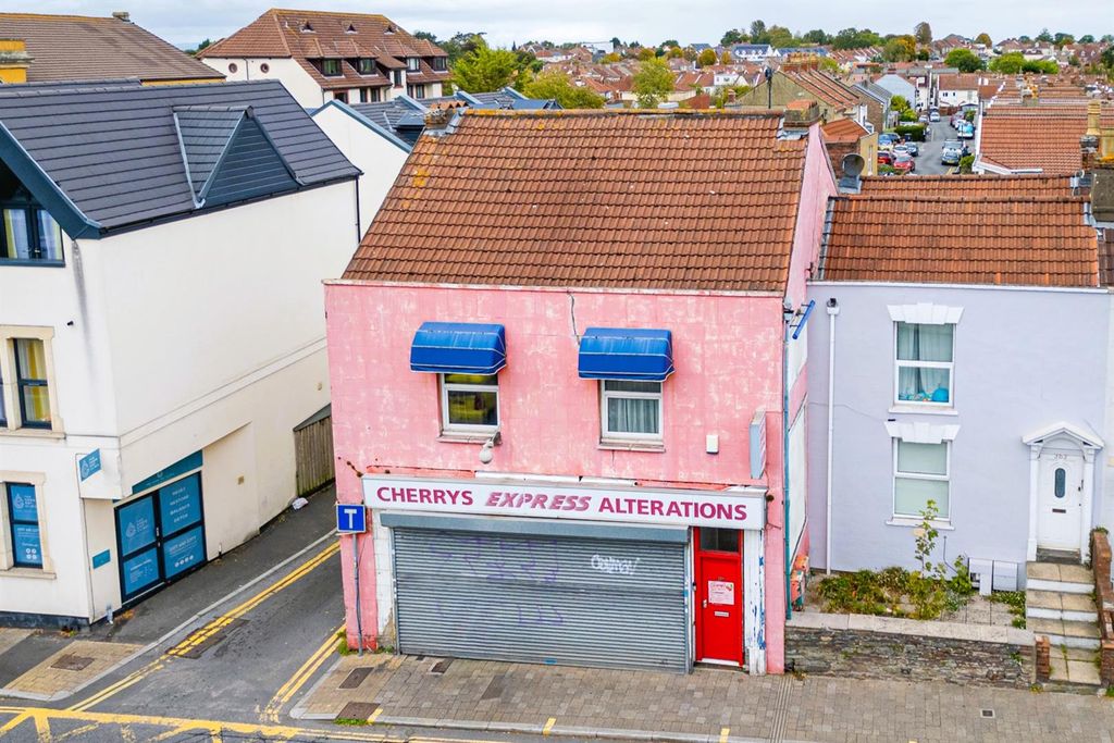 Property photo 3 of 39 361 Two Mile Hill Road, Kingswood, Bristol Bs15 1A