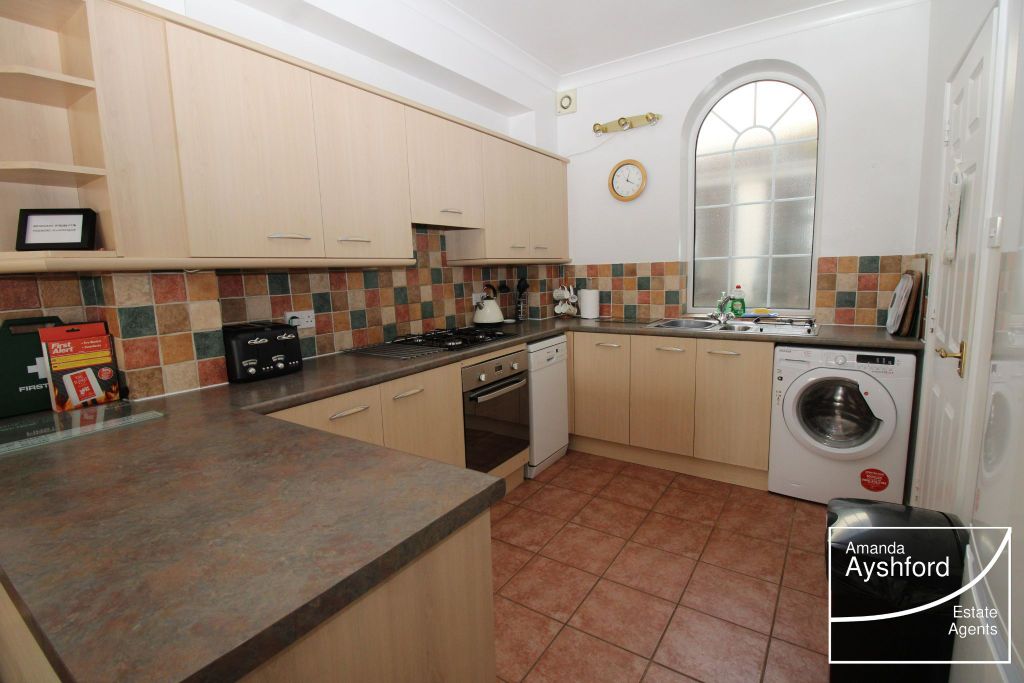 Property photo 3 of 26