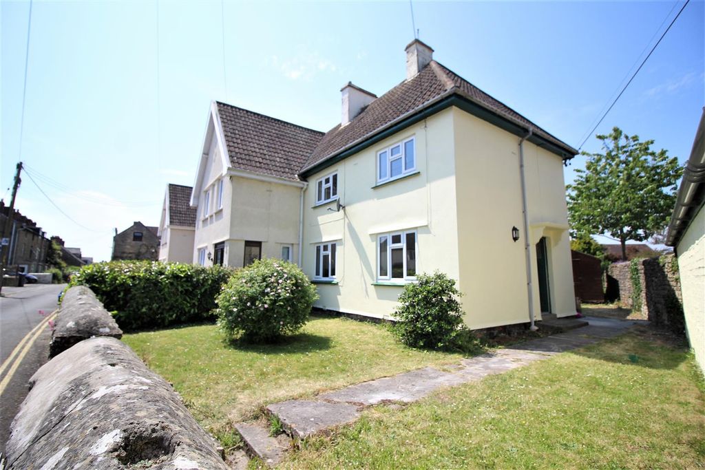 Property photo 1 of 13 Front