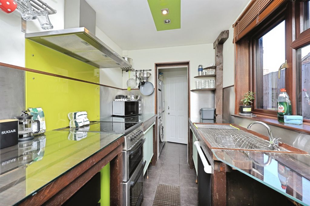 Property photo 3 of 13
