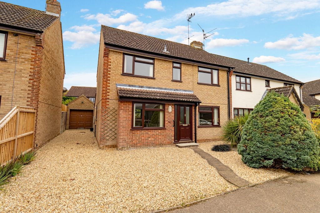 Property photo 1 of 25 4584912