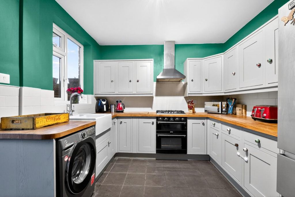 Property photo 3 of 16 Pnmb0062.Jpg