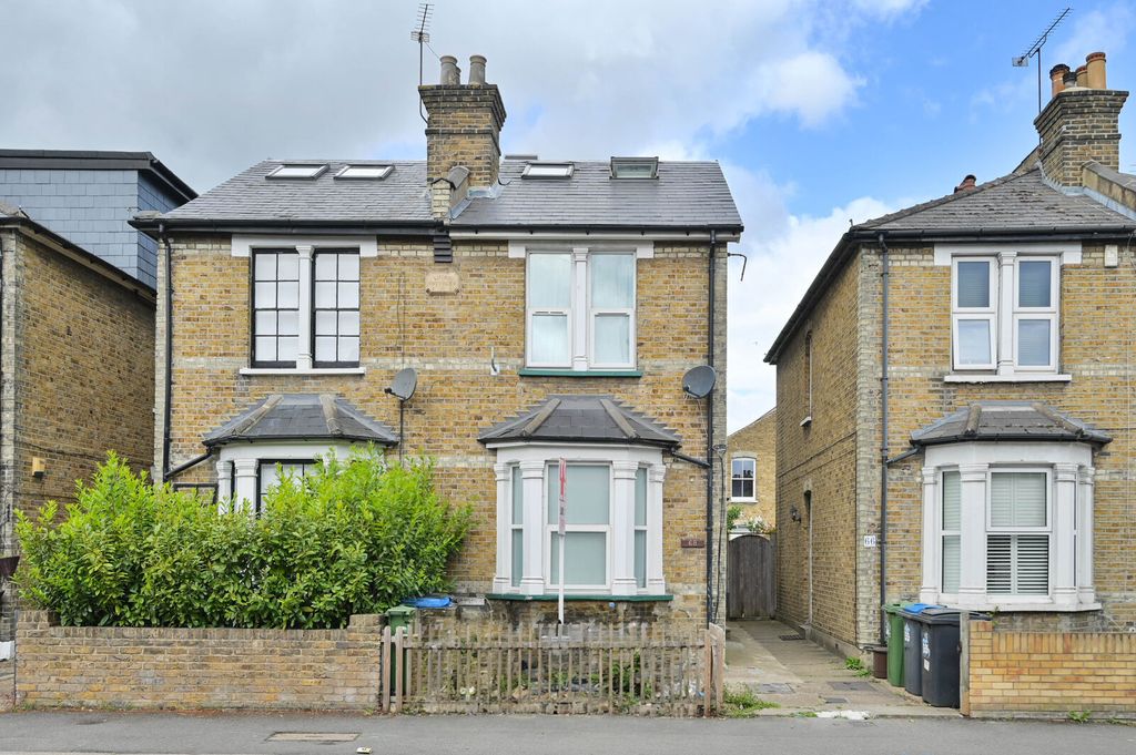 Property photo 1 of 5