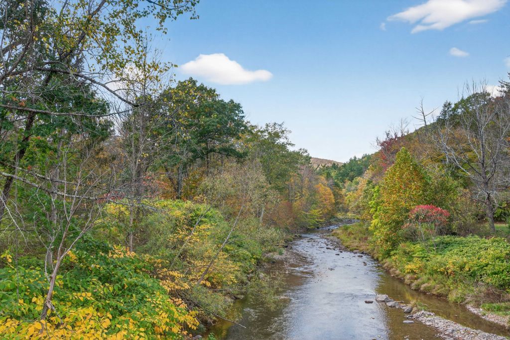 Property photo 2 of 4 <Alttext/>