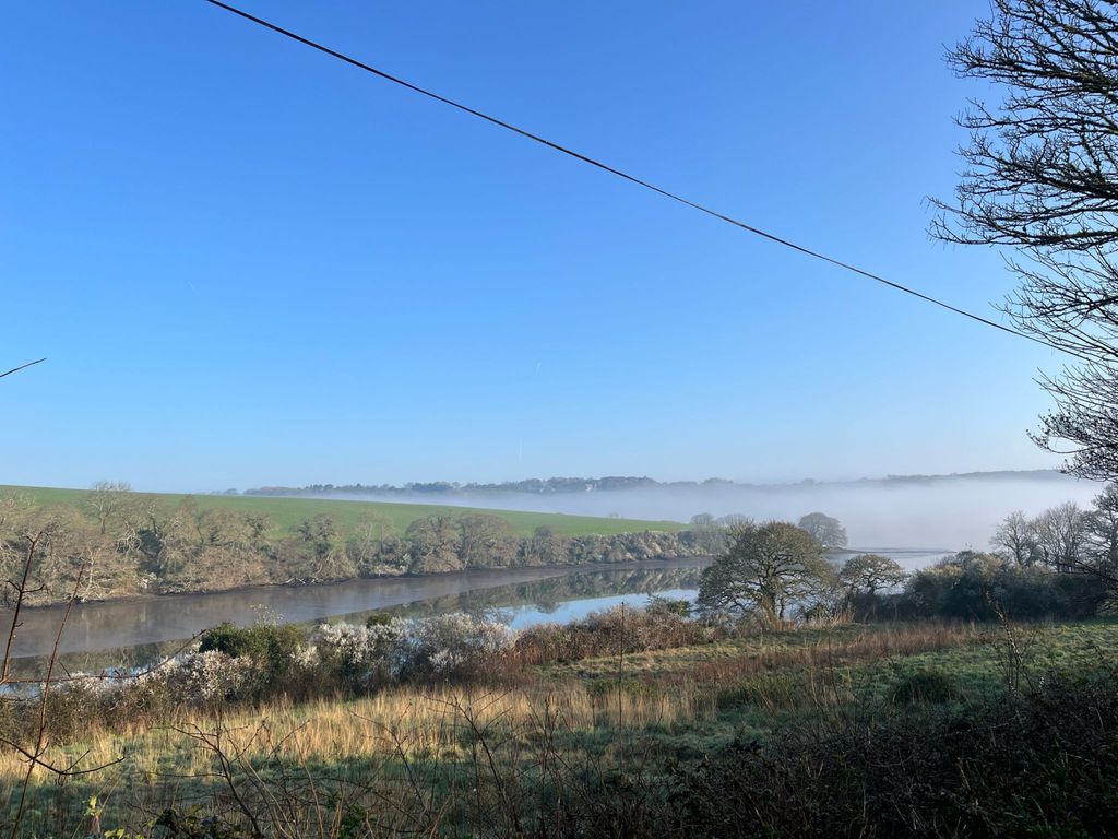 Additional image 7 of 8 bed detached house for saleHelford River TR12