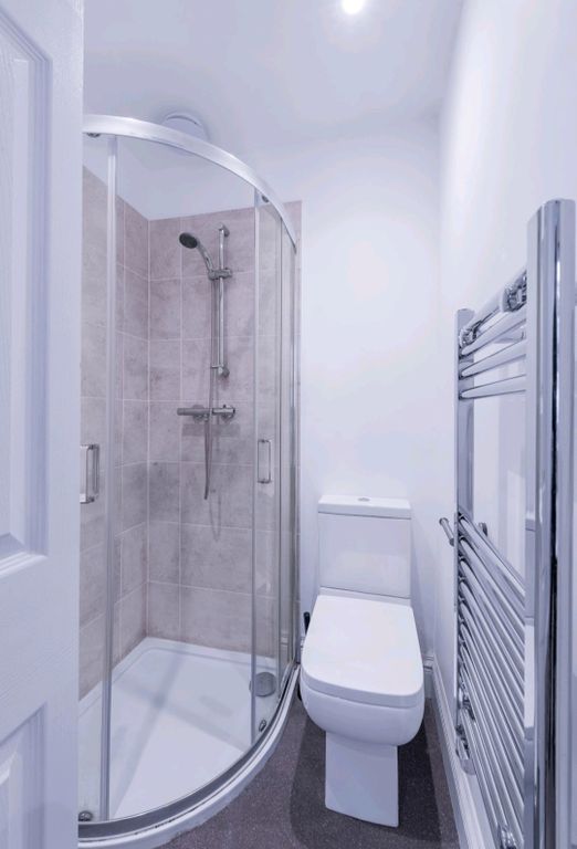 Property photo 2 of 5 Modern Shower Suite With Heated Towel Rail...