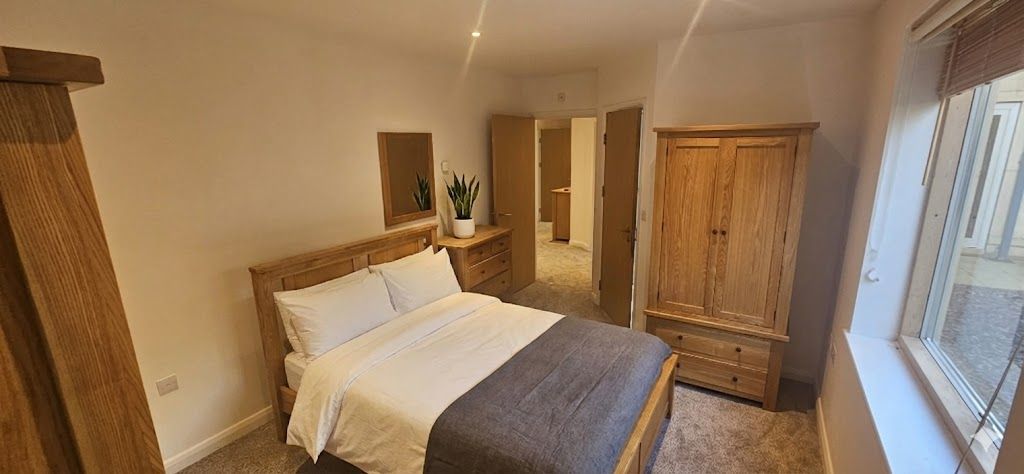 Property photo 2 of 7 Bedroom 1