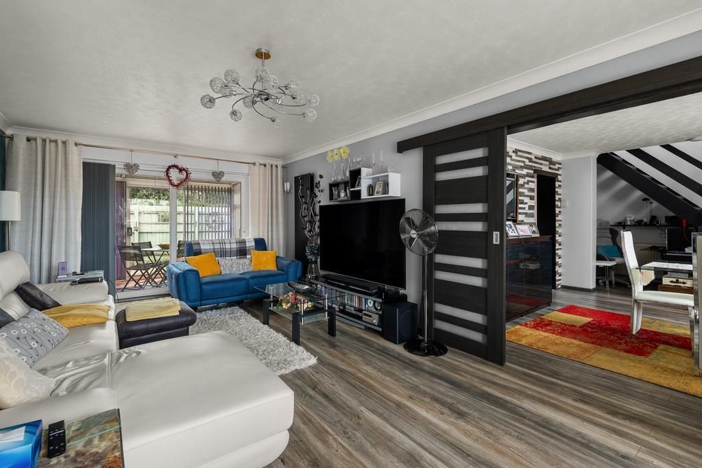 Property photo 3 of 24 Photo 3