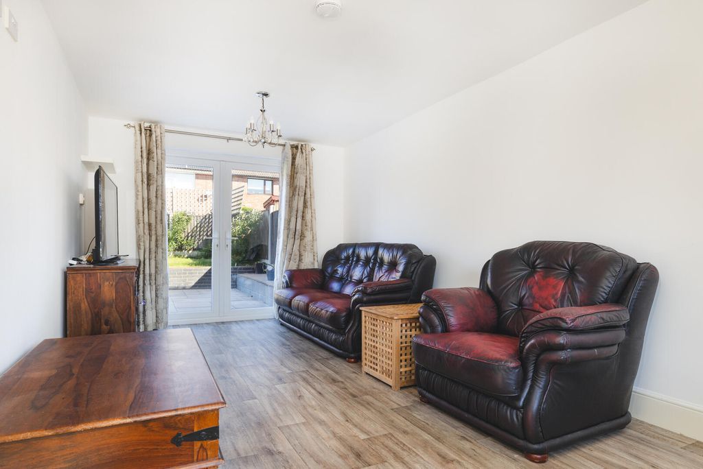 Property photo 3 of 19 Living/Reception Room